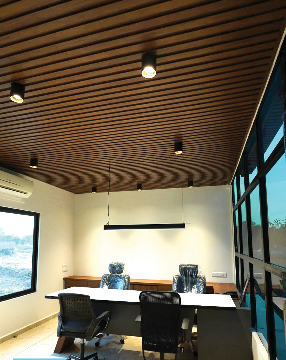 Fluted Panel Office Ceiling